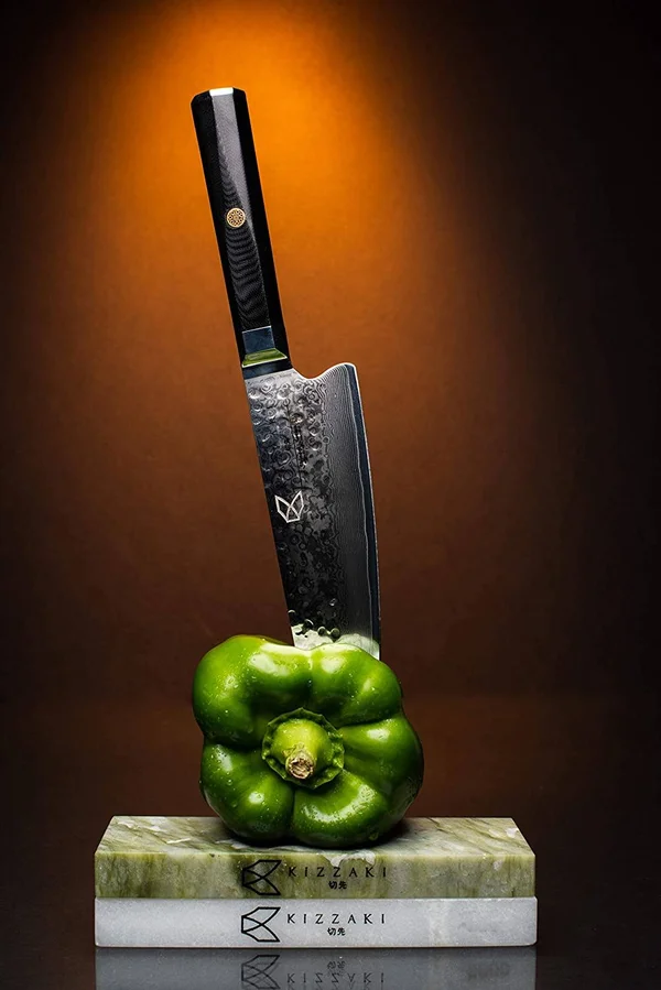 Kizzaki Premium 8 inch AUS-10 Japanese Super Steel Chef Knife - Ultra Sharp Blade - Hammered - Damascus Pattern - Acacia Wooden