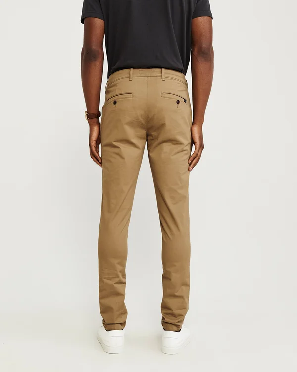 Abercrombie & Fitch Men's Super Skinny Chinos in Dark Khaki - Size 31 x 32