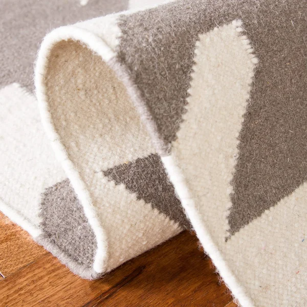 Safavieh Dhurries DHU569A 2&6x22 x 6&0x22 Runner Grey - Ivory Area Rug