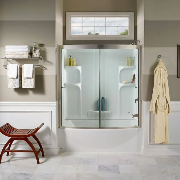 American Standard Ovation 5 ft. Right Drain Bathtub in Arctic White