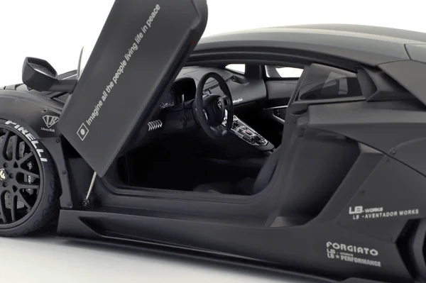 AUTOart 1/18 Lamborghini Aventador LB-Works Matt Black
