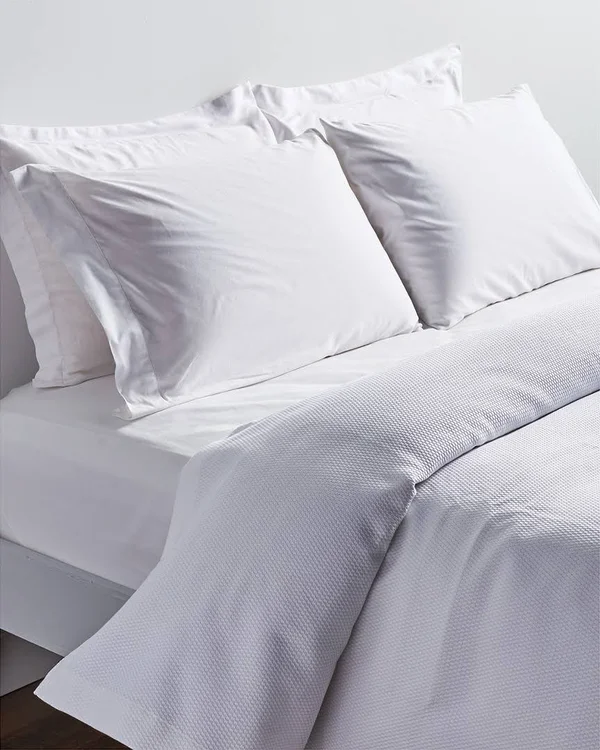 Frette at Home Creta Coverlet Queen - White