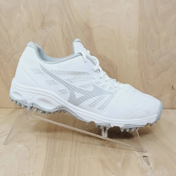 Mizuno - Ambition Men's All Surface Low Turf Shoe - White, Size 11