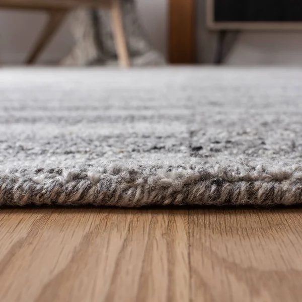 Safavieh Abstract Rug Collection ABT620F - Grey - 5& x 8&