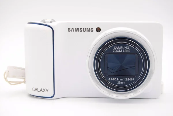 Samsung Galaxy EK-GC110 16.3 MP Compact Digital Camera - 1080p - white