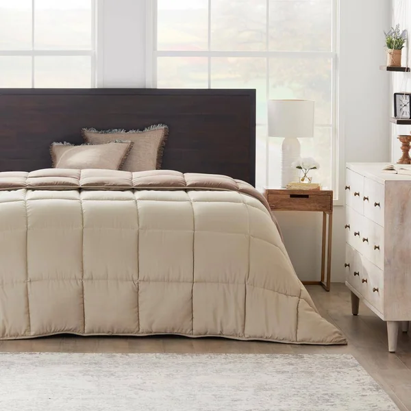 Brookside Down Alternative Reversible Quilted Cal King Comforter in Sand/Mocha