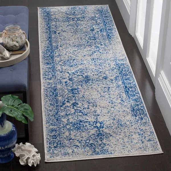 Safavieh Adirondack ADRW109B 2&6x22 x 12&0x22 Runner Grey - Black Area Rug