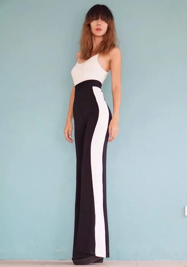 Women's Black with White Striped Casual Wide Leg Pants High Waisted - Vintage 70s fashion/Casual/Urban Pants.