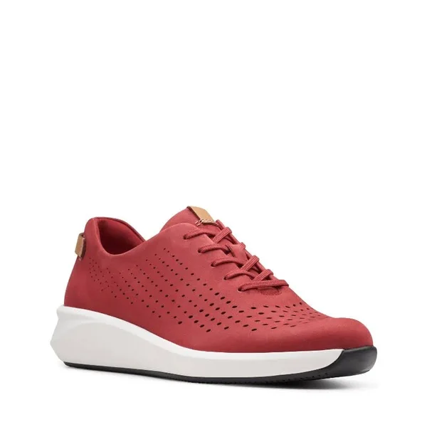 Women's Clarks Un Rio Sneaker, Size 7 W - Red