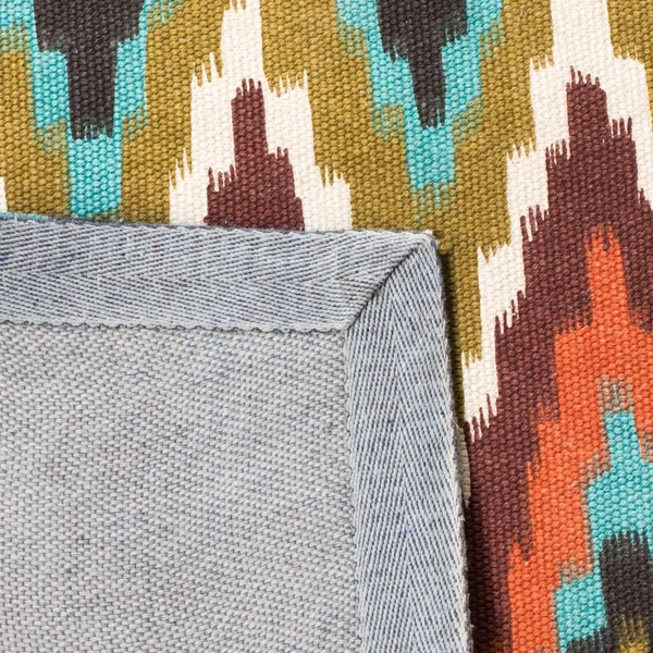 Safavieh Cedar Brook CDR145B 5& Round Teal, Red Rug