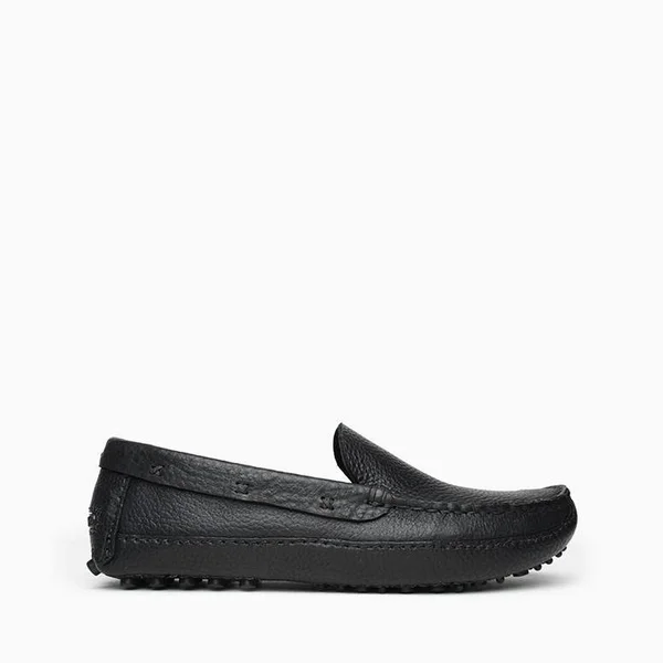 Minnetonka Moccasin - Men's P.W. Driving Loafer (The Original) in Black, Size 8.5, Handmade