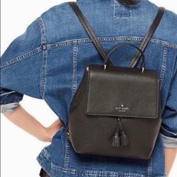 Kate Spade Hayes Medium Leather Backpack (Black/Warm)