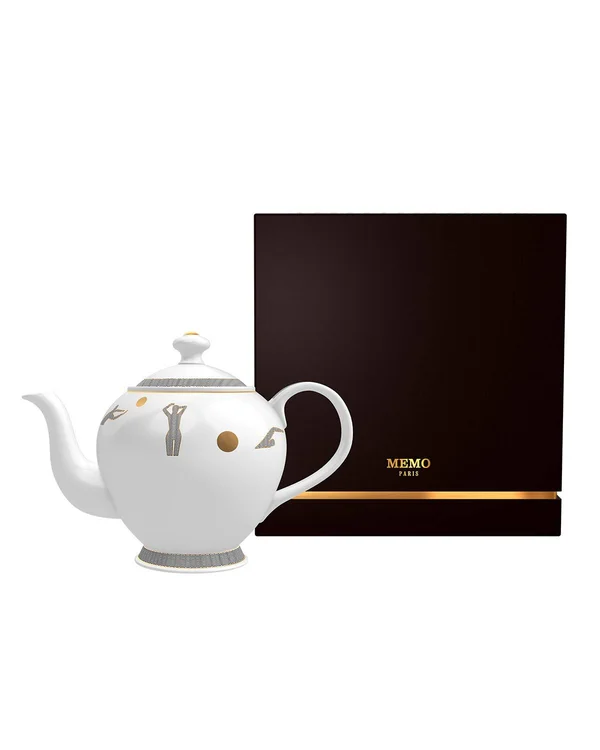 Memo Paris Jasmine from Ilha Do Mel Candle in Tea Pot