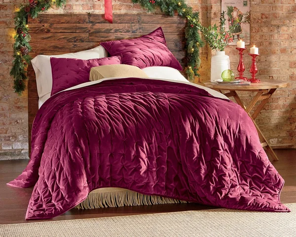 Velvet Oversized Quilt, Polyester, Wine, Full/Queen (90x22 W x 96x22 L)