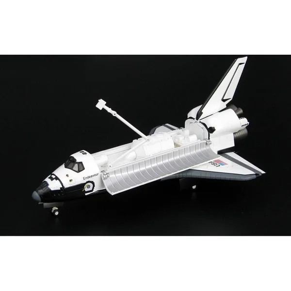 HobbyMaster Space Shuttle Endeavour OV-105 Dec 1998 1/200 HML1404