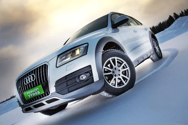 Nokian Hakkapeliitta R2 SUV 225/55R19, Ice