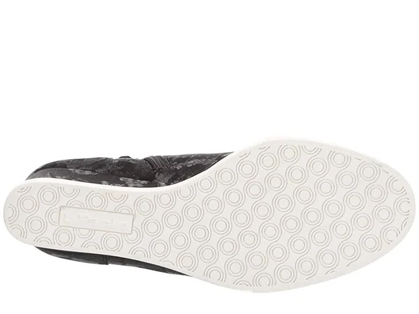 Women's Linea Paolo Felicia III Wedge Sneaker - Size 5.5 M - Black