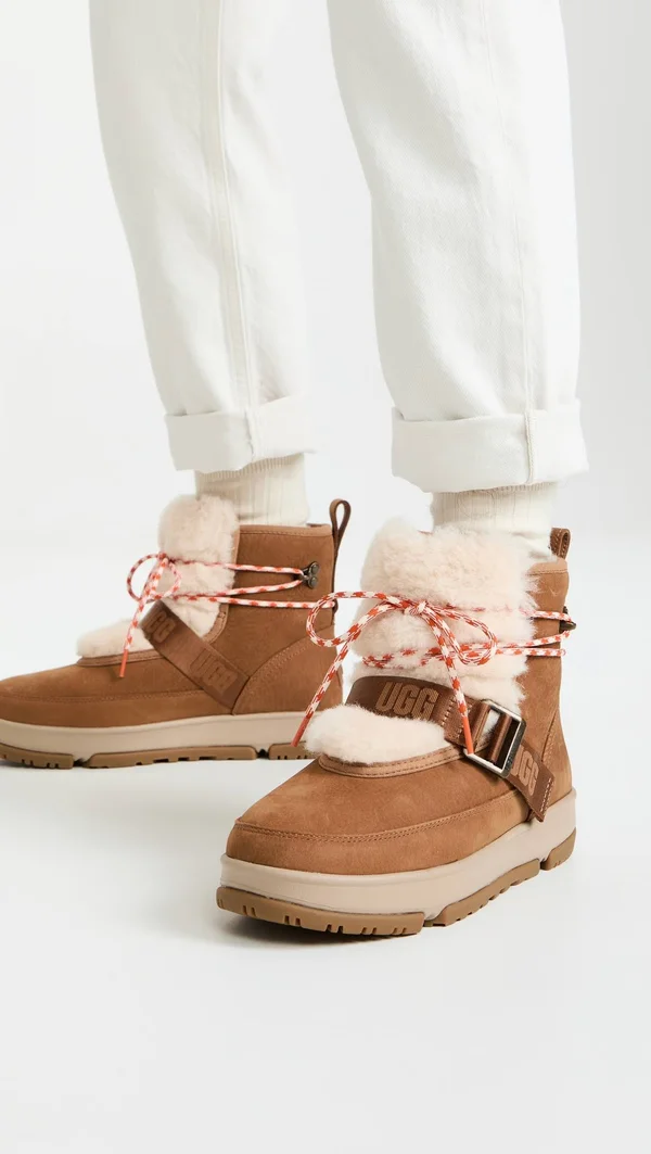 Ugg Classic Weather Hiker Boot - Women's Chestnut, 9.5