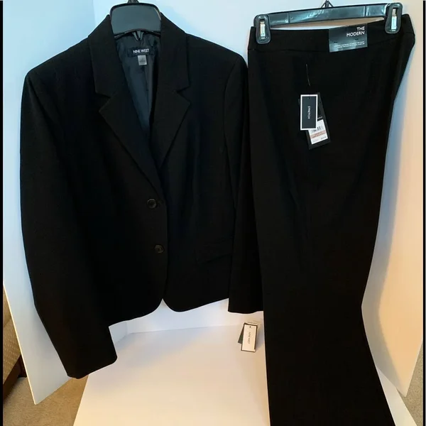 Nine West Women's Two Button Bi Stretch Notch Suit Jacket