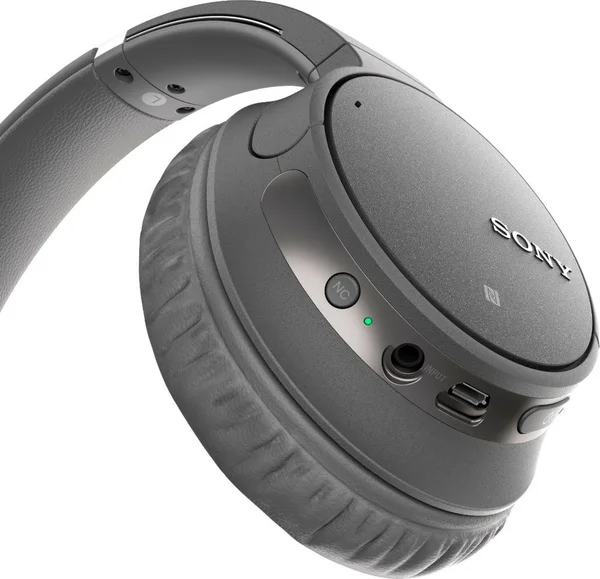 Sony - WH-CH700N Wireless Noise Cancelling Over-the-Ear Headphones - Gray