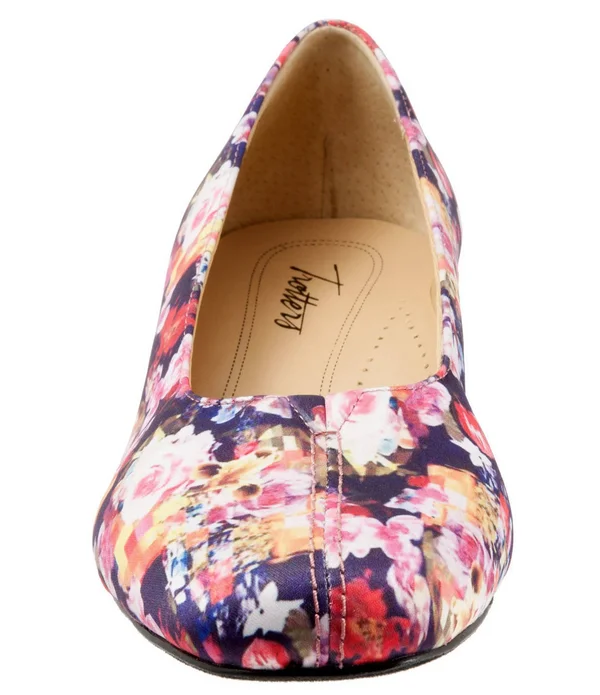 Trotters Doris Pumps - Women's, Wash Floral, Size: 9.5