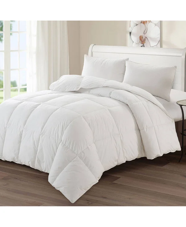 AC Pacific Luxury Goose Down Medium Warmth Comforter - Queen - Medium bei