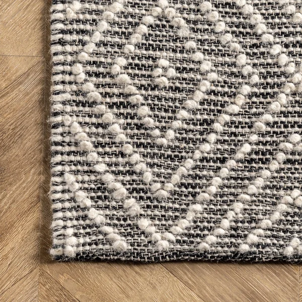 nuLOOM Flora Handmade Textured Diamonds Wool Area Rug, Size: 5& x 8&