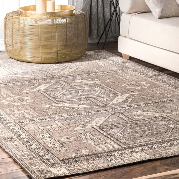 nuLOOM Transitional Aztec Sahiry Area Rug - Size: 4& x 6&