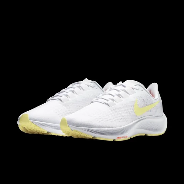 Nike Air Zoom Pegasus 37 White Women's Running Shoes - Size: 7