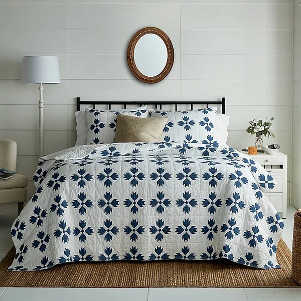 Bee & Willow Quilted Diamonds 3-Piece King Quilt Set in Navy