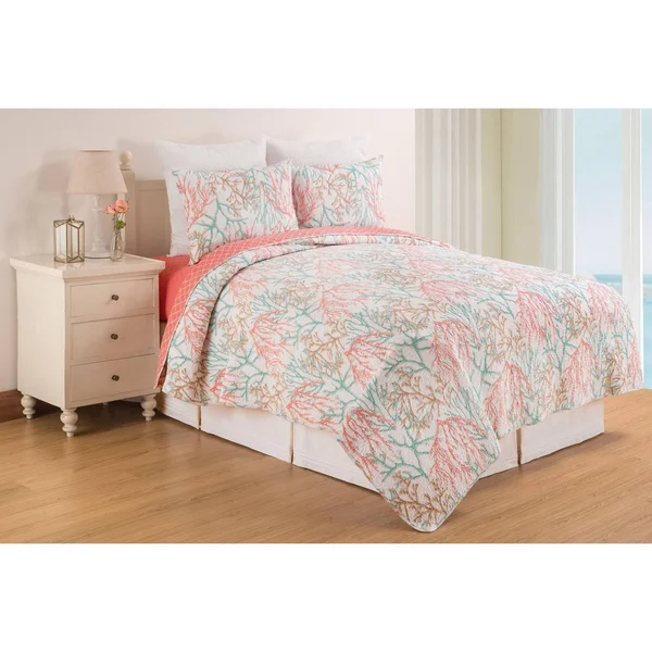 Oceanaire Seafoam King Quilt Set