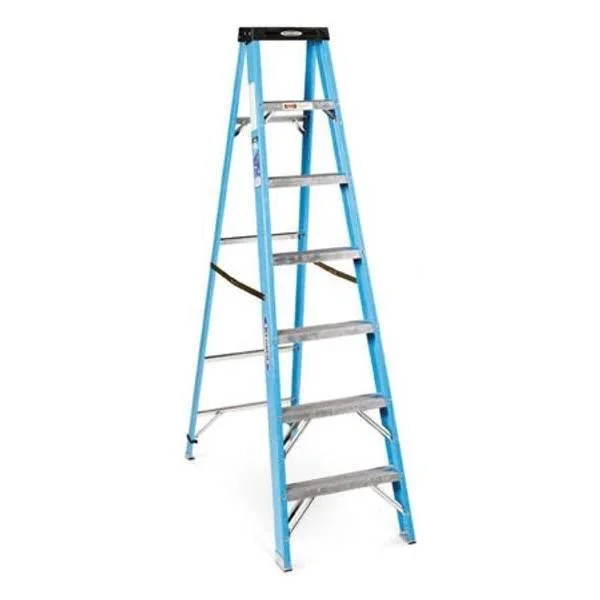 Werner Type I Fiberglass Single Sided Stepladder FS107