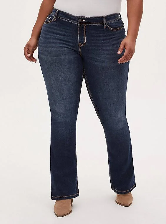 Mid-Rise Luxe Slim Bootcut Jeans Super Stretch in Medium Wash - Size 28 Extra Short by Torrid