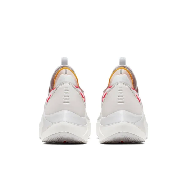 Nike N110 D/MS/X (Beige, White)