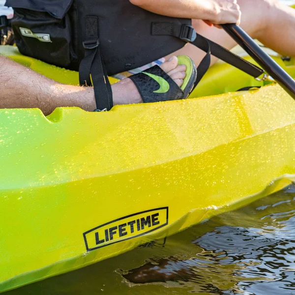 Lifetime 91071 Manta 100 Yellow Lime Tandem Kayak (Paddles Included)