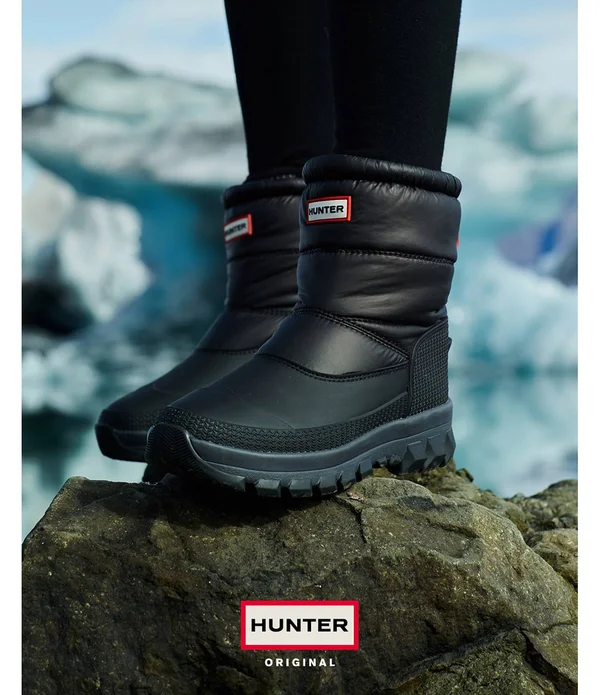 Hunter Women's Original Insulated Short Snow Boots 6, Black