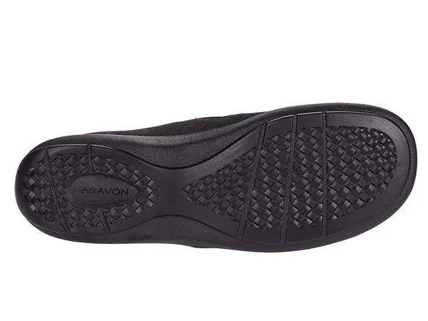 Women's Aravon Lia Slip-On Sneaker - Size 8.5 D - Black