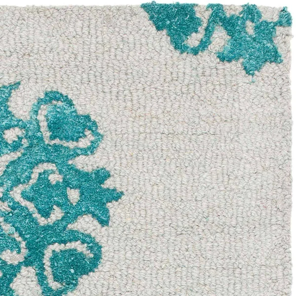 Safavieh Soho Rug SOH213A Ivory - Light Blue, 7& 6x22 x 9& 6x22