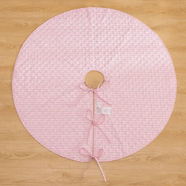 Country Living 48 in. Retro Star Polyester Microfiber Quilted Tree Skirt