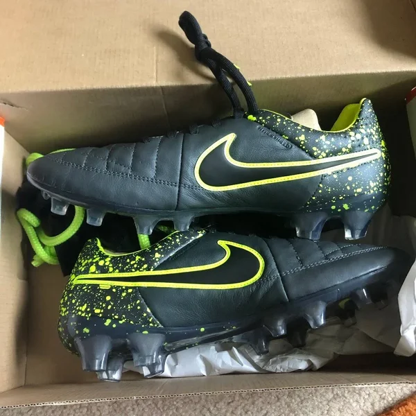 Nike Tiempo Legend V Firm Ground Football Boots Black