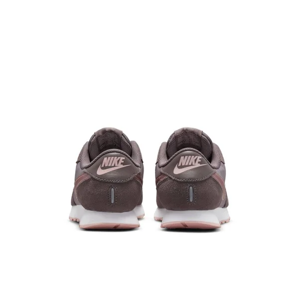 Nike MD Valiant Big Kids& Shoes in Grey, Size: 7Y, CN8558-200