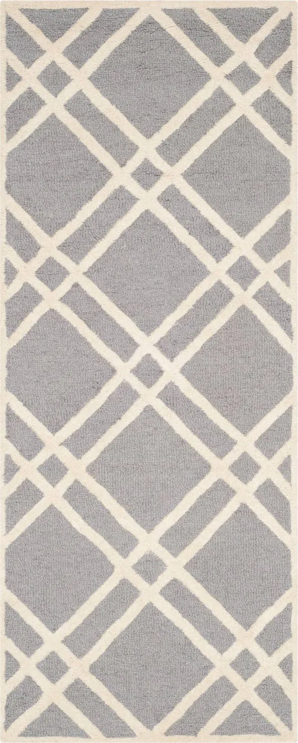 Safavieh Cambridge Silver & Ivory 5& x 8& Rug