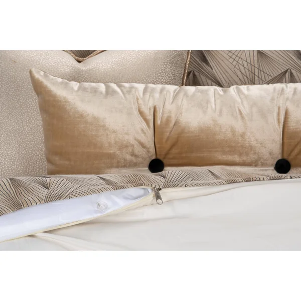 F. Scott Fitzgerald Fine Point Sable Luxury Bedding Set - Size: Full, Beige