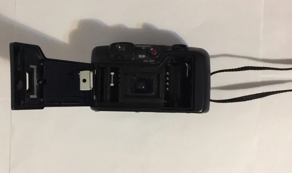 Pentax IQZoom 115V Date 35mm Camera with 38-115mm Zoom Lens