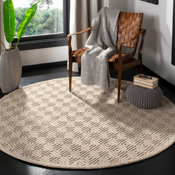 Safavieh Trace Beige 6 ft. x 6 ft. Round Area Rug