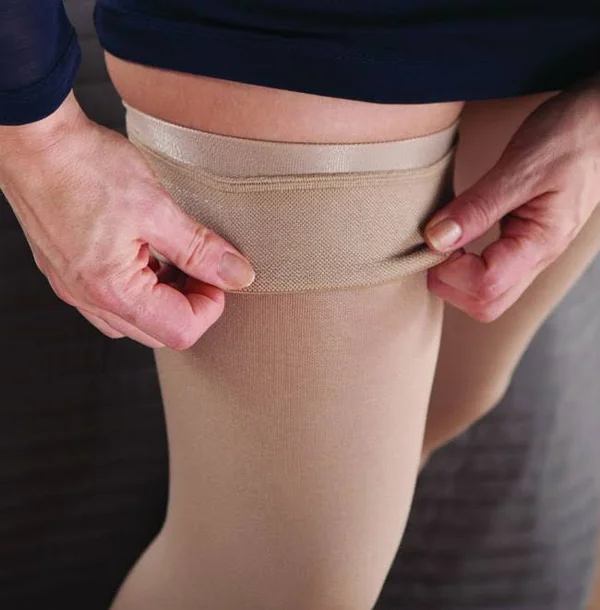 Jobst Opaque Sensitive Thigh 15-20 Closed Toe Petite Natural LG