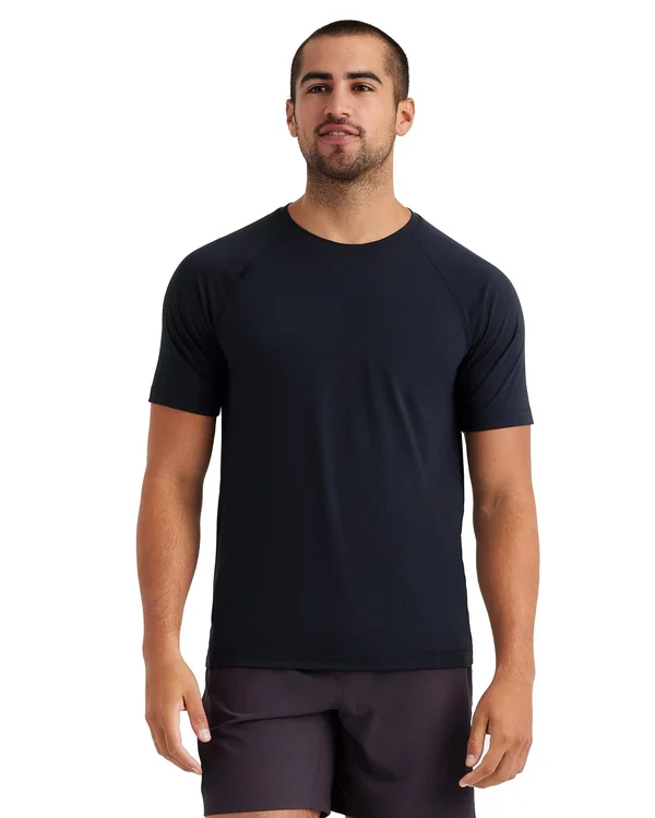 Rhone Reign Short Sleeve Men's Clothing Black : SM