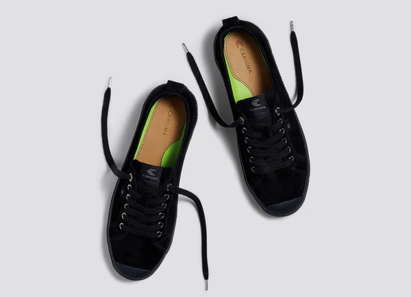 Cariuma OCA Low All Black Suede Sneaker Men - Black