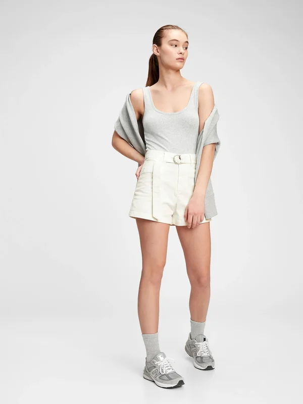 Gap Women's 4x22 High Rise Shorts Milk White Size 6