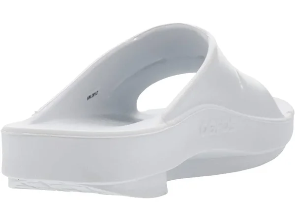 OOFOS OOahh Luxe Women's Sandals White : Women's 6 M